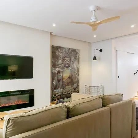 Apartment Acogedora Casa Junto Al Mar ,cerca Del Centro Urbano Malaga